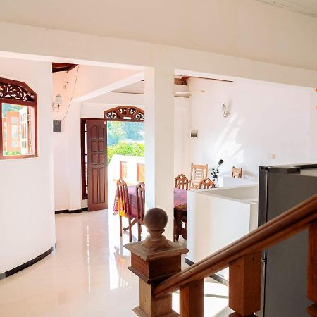 Surfing Guest House Matara Exteriér fotografie