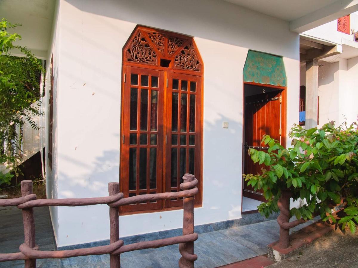 Surfing Guest House Matara Exteriér fotografie