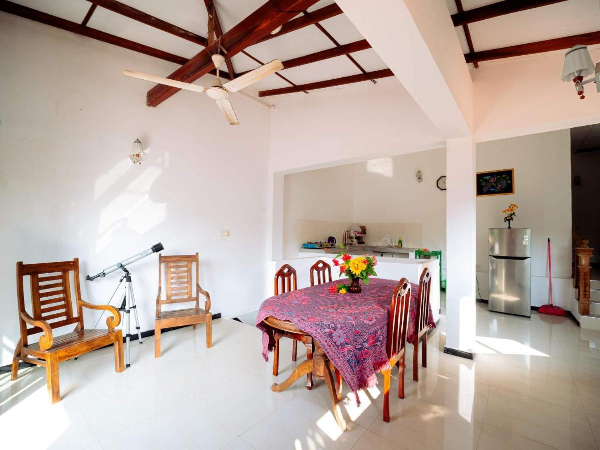 Surfing Guest House Matara Exteriér fotografie
