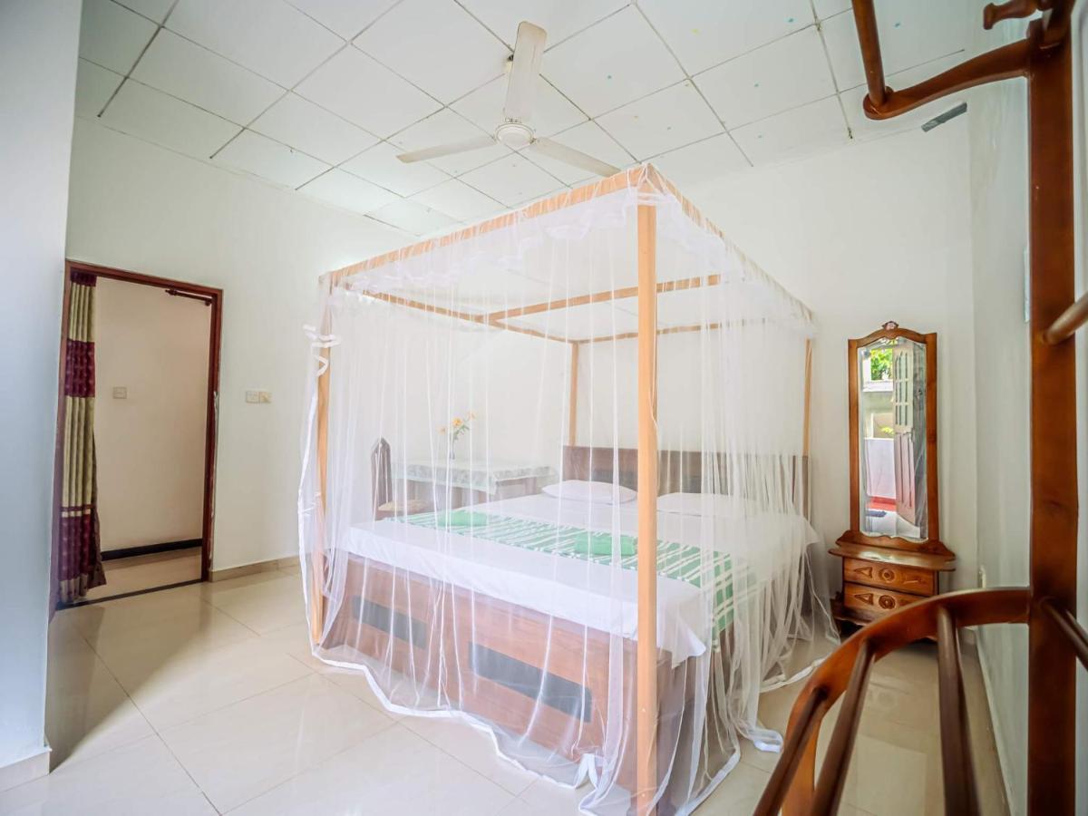 Surfing Guest House Matara Exteriér fotografie